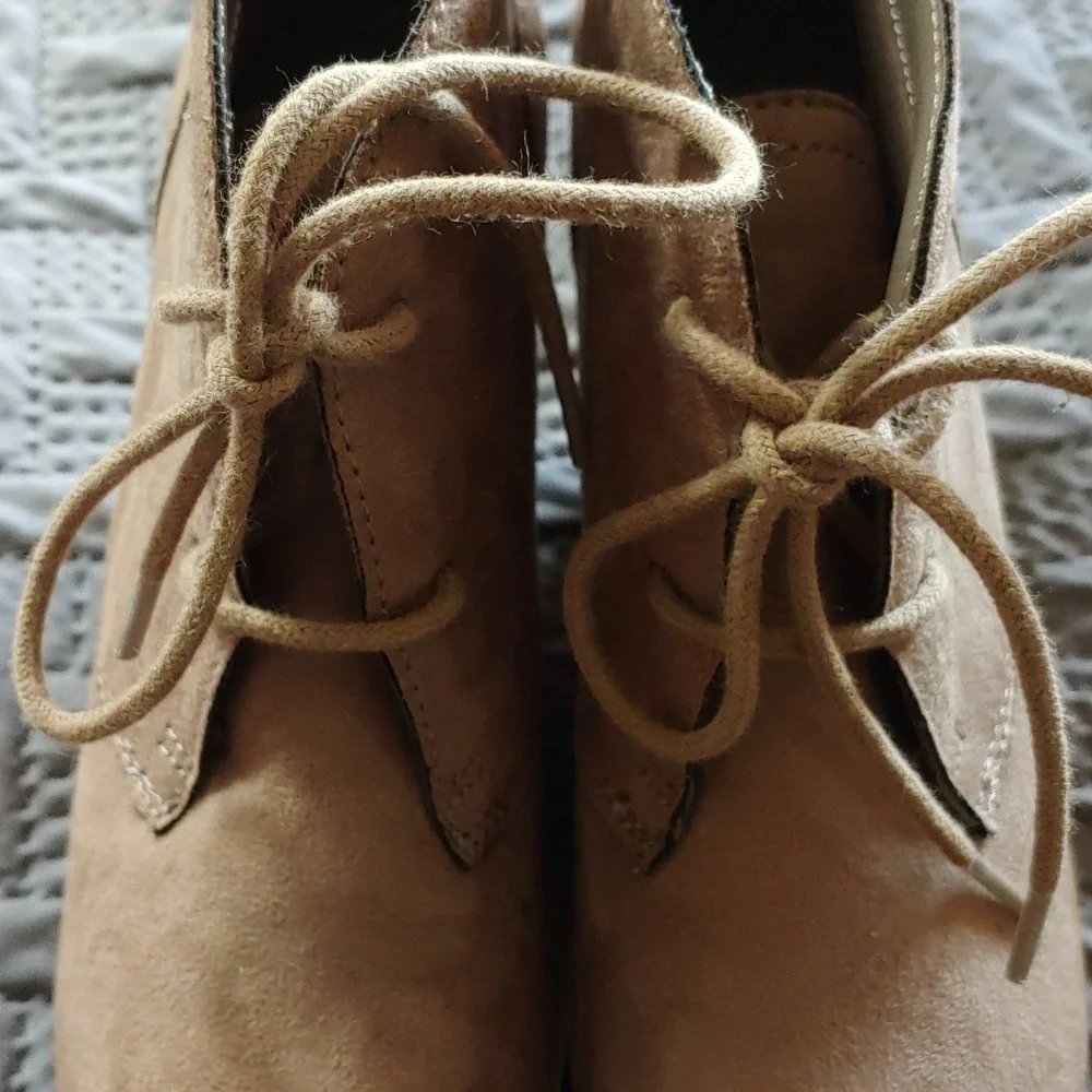White Mountain Wedge Boot - Picture 6 of 6